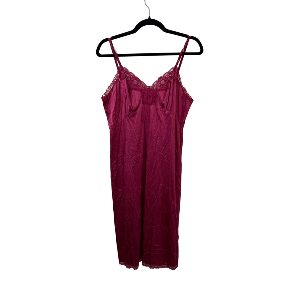 Vintage Montgomery Ward Burgundy Lace‎ Trim Full Slip Nightgown Size 38 USA
